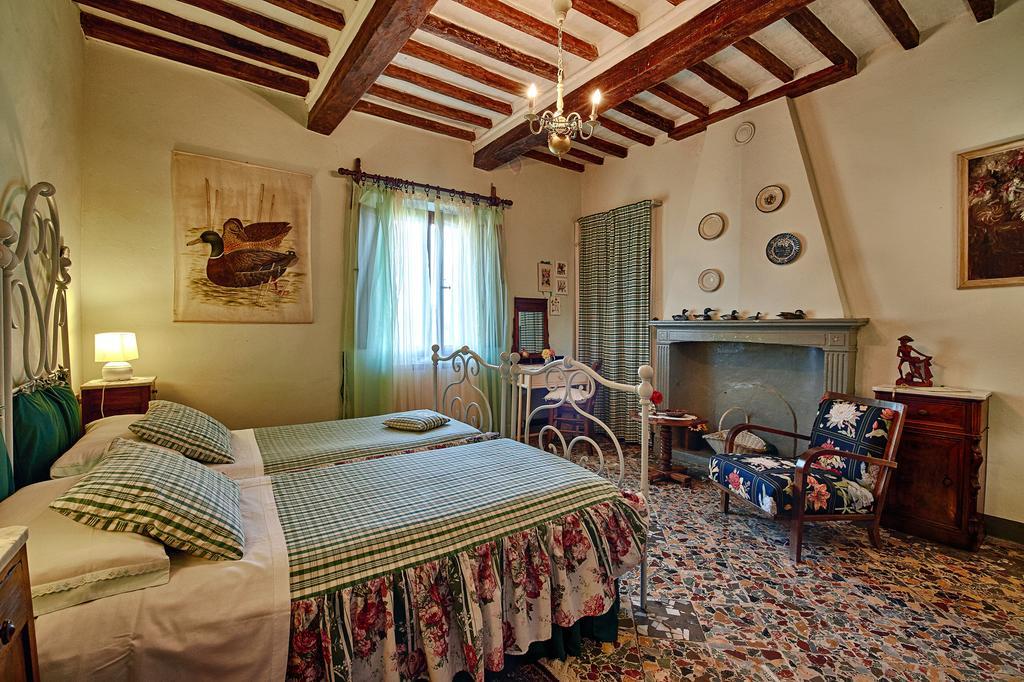 Valiano I Palazzi B&B الغرفة الصورة